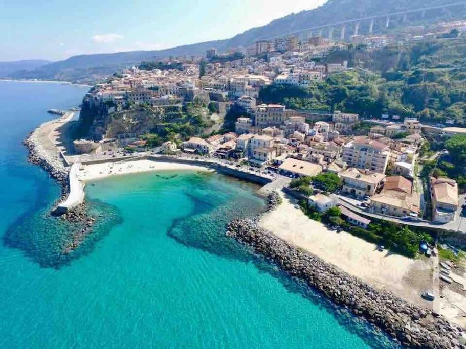 La Scaletta Sul Mare Di Pizzo Wifi E Disney+ Exterior photo